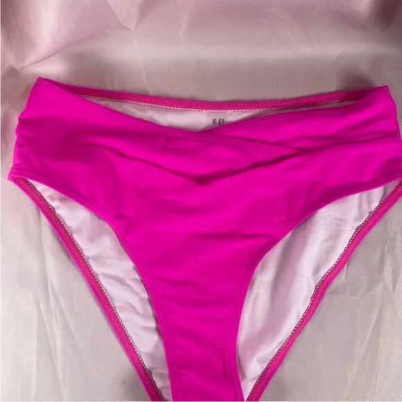 Women's Pink Bikini Set - Picture 10 of 11